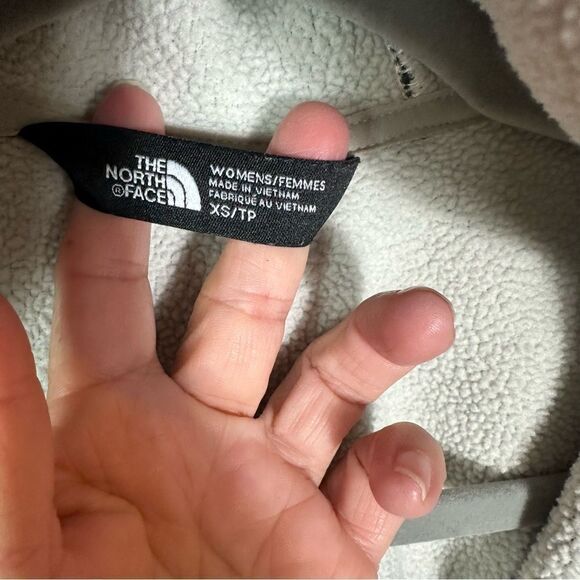 The north Face jacket - Picture 5 of 11